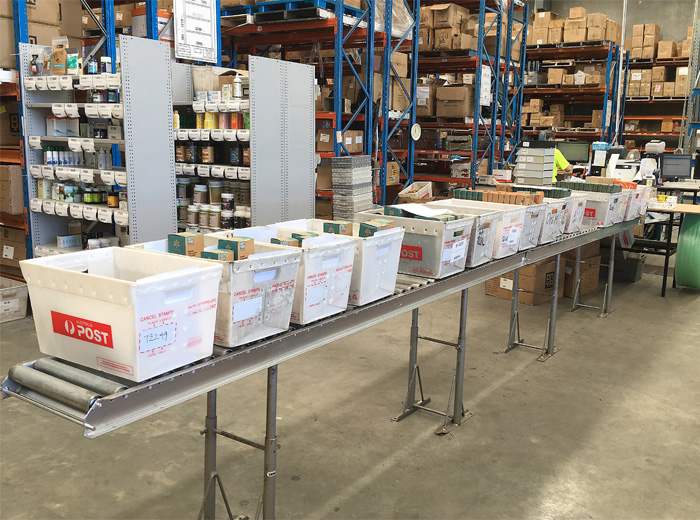 Picking and Packing Image